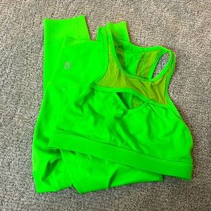 Buff bunny set bra extra small bottoms small. Bottoms fit like an extra small